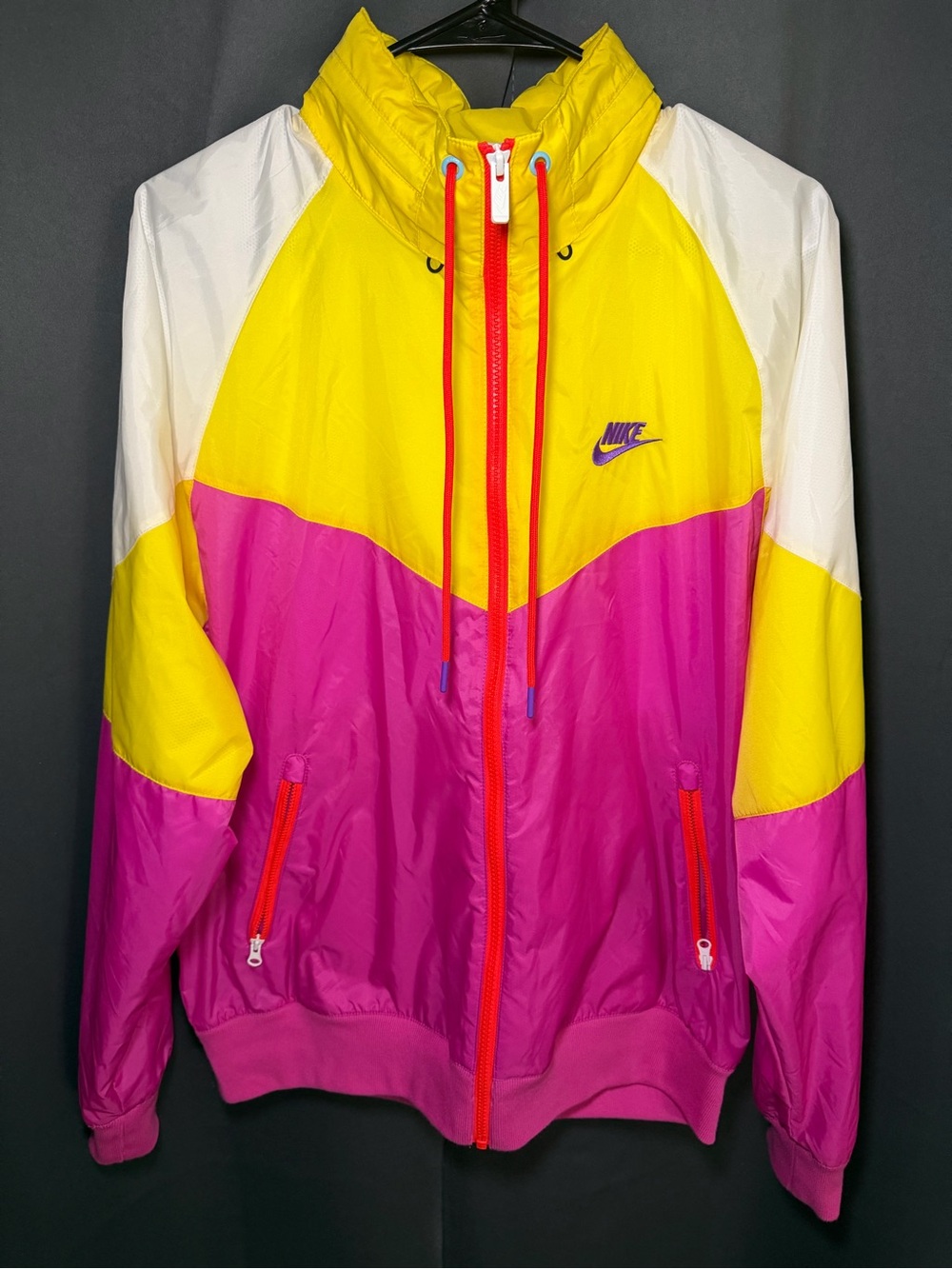 NIKE Packable Hood Windbreaker Size: M Yellow x pink AR2209-623 Men